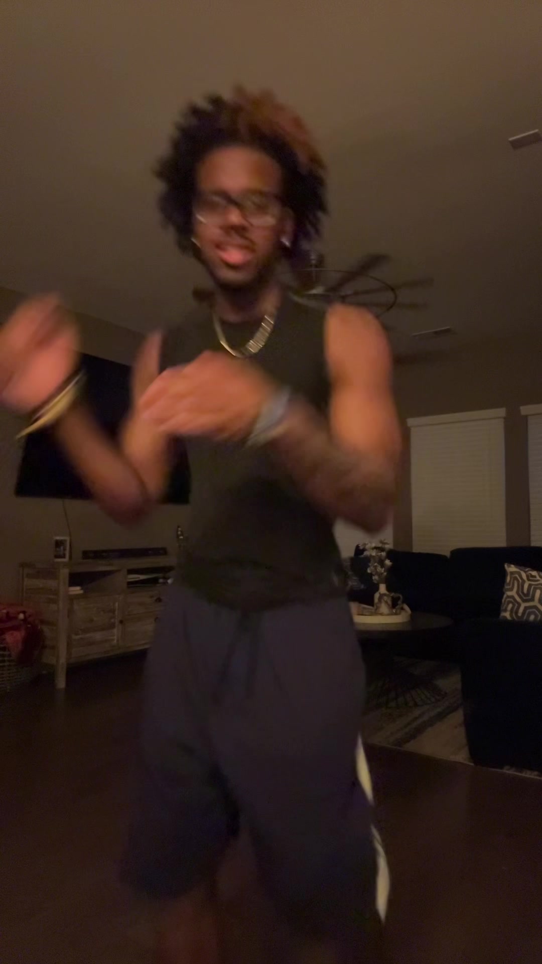 @mjayq3