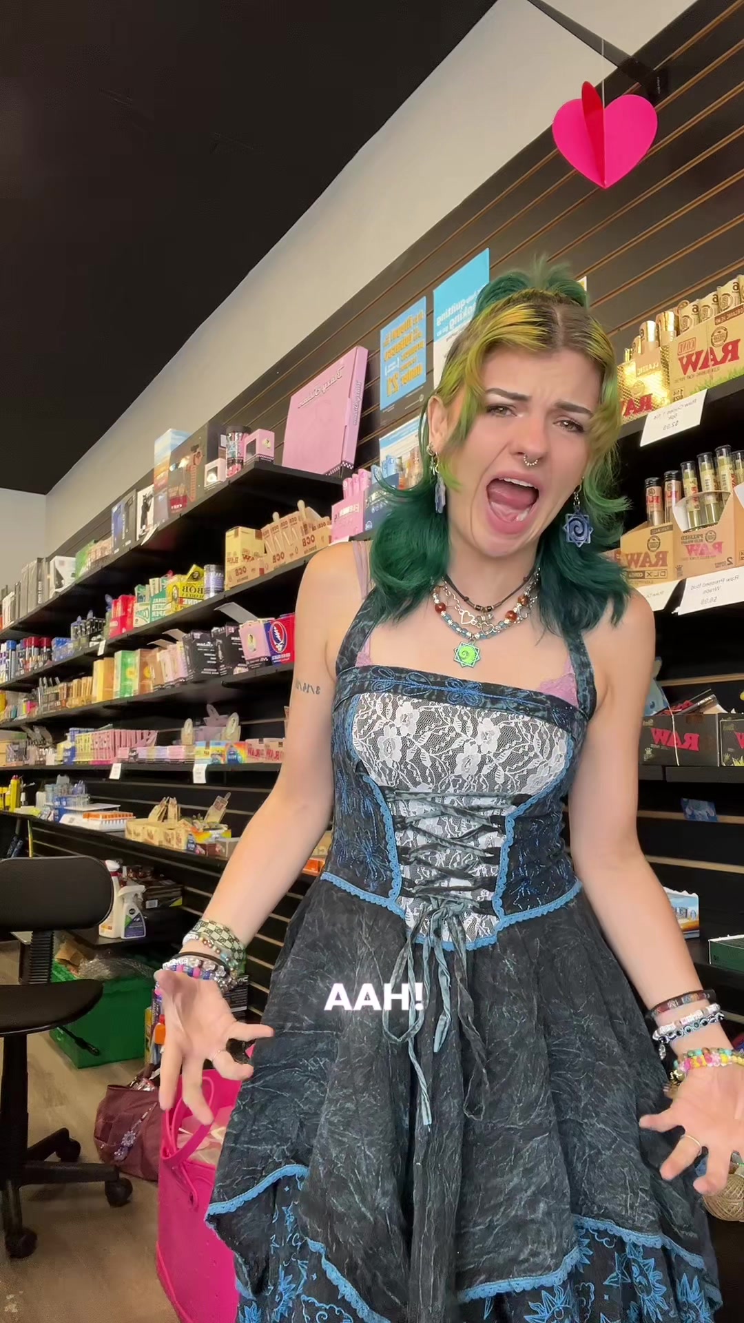 @Smokeshopgirl🍄🪩