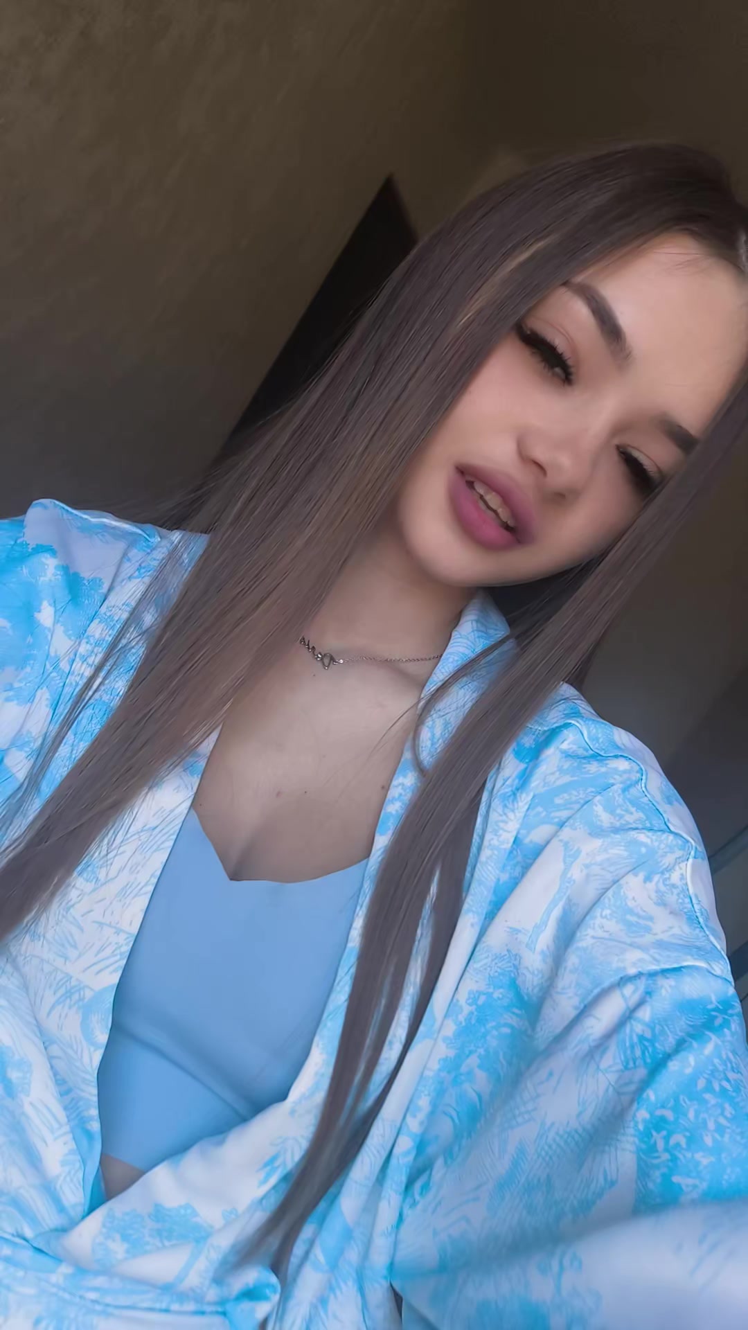 @dapriilina