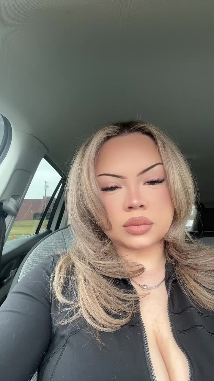 @vanessacheyenn