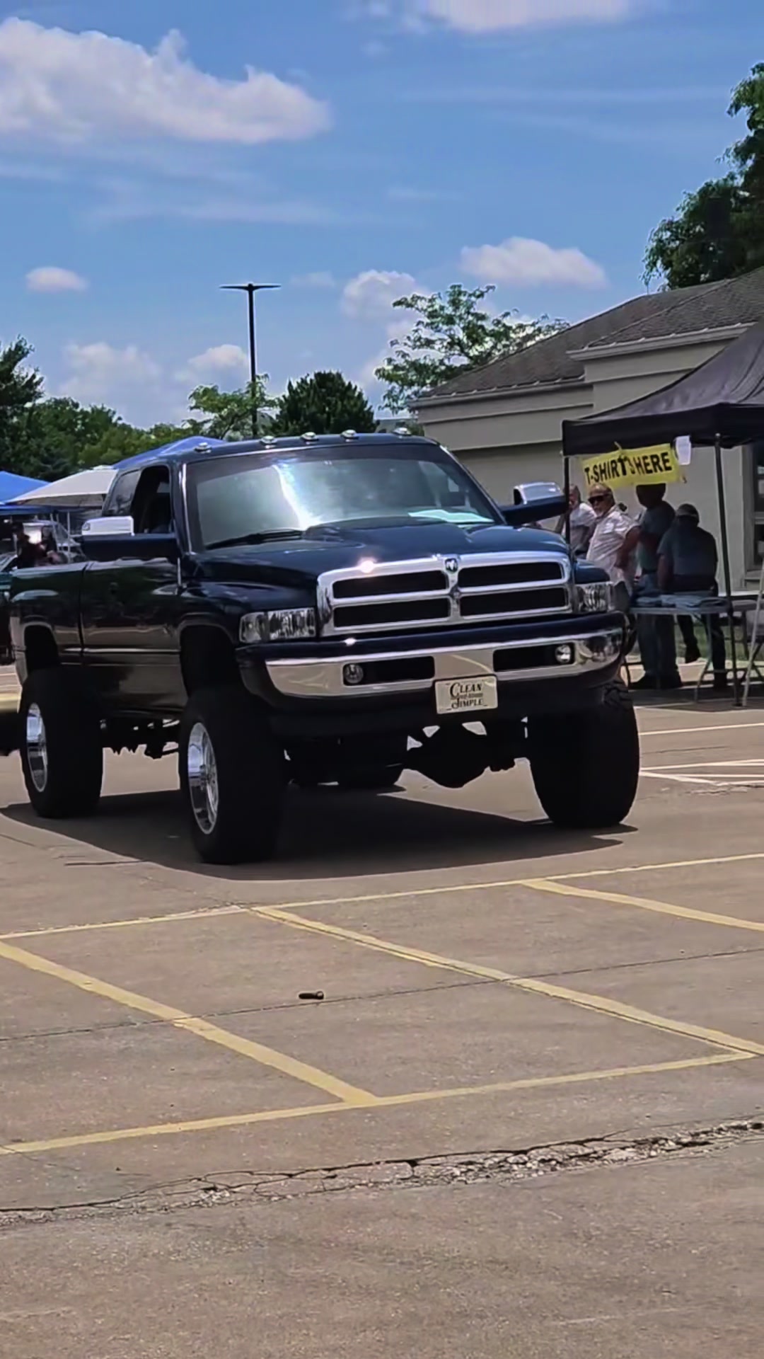 @Logan24v