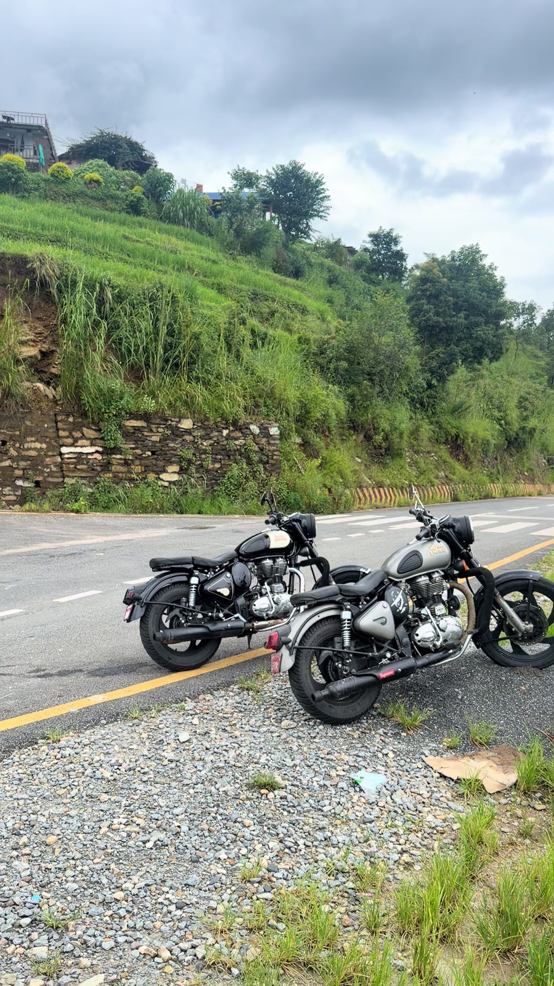 @सम्राट छेत्री