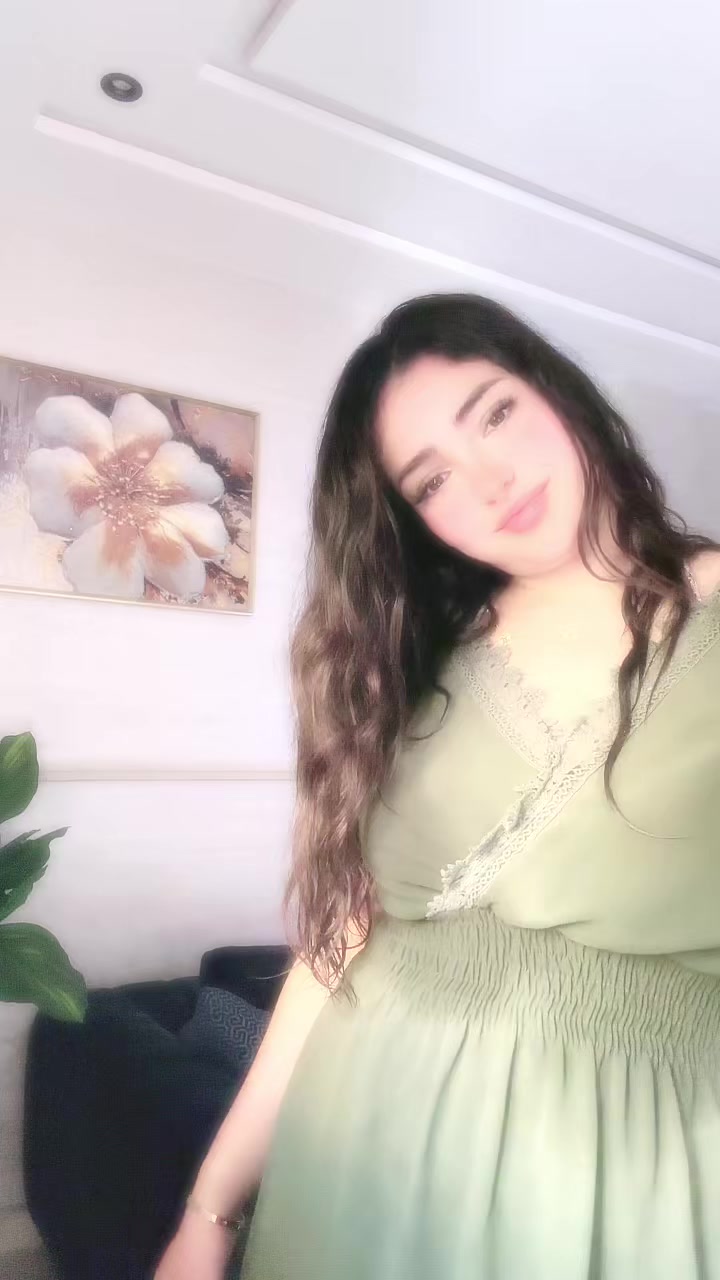 @Hajarita_ess