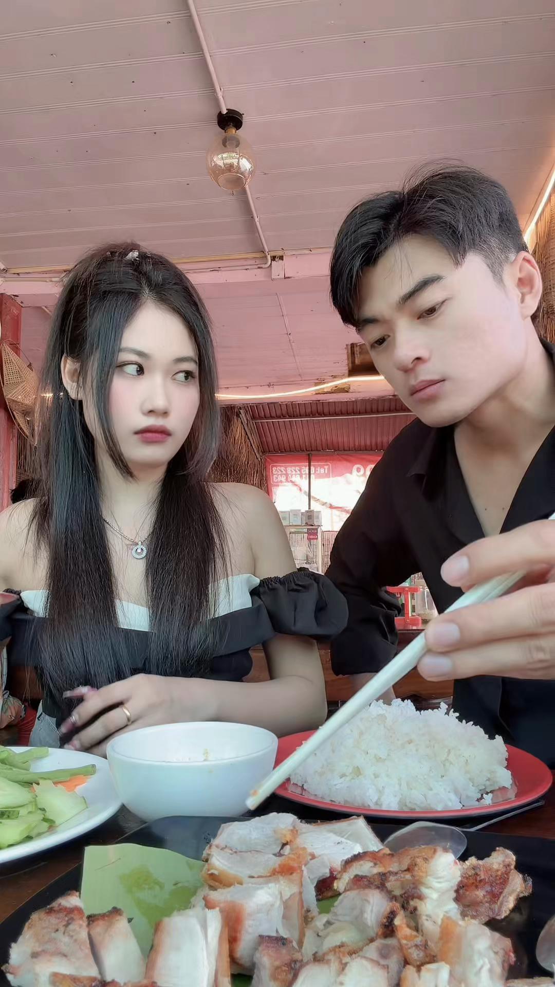 @Moniroth๐ผ