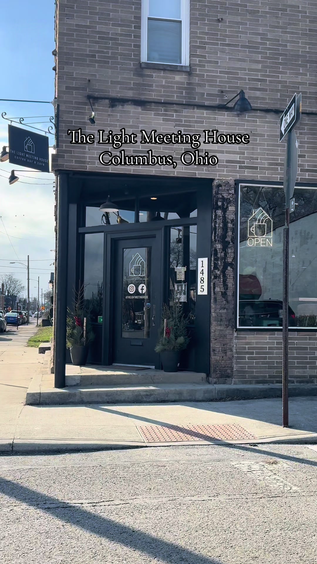 @Courtney / Cbus Food & Recs