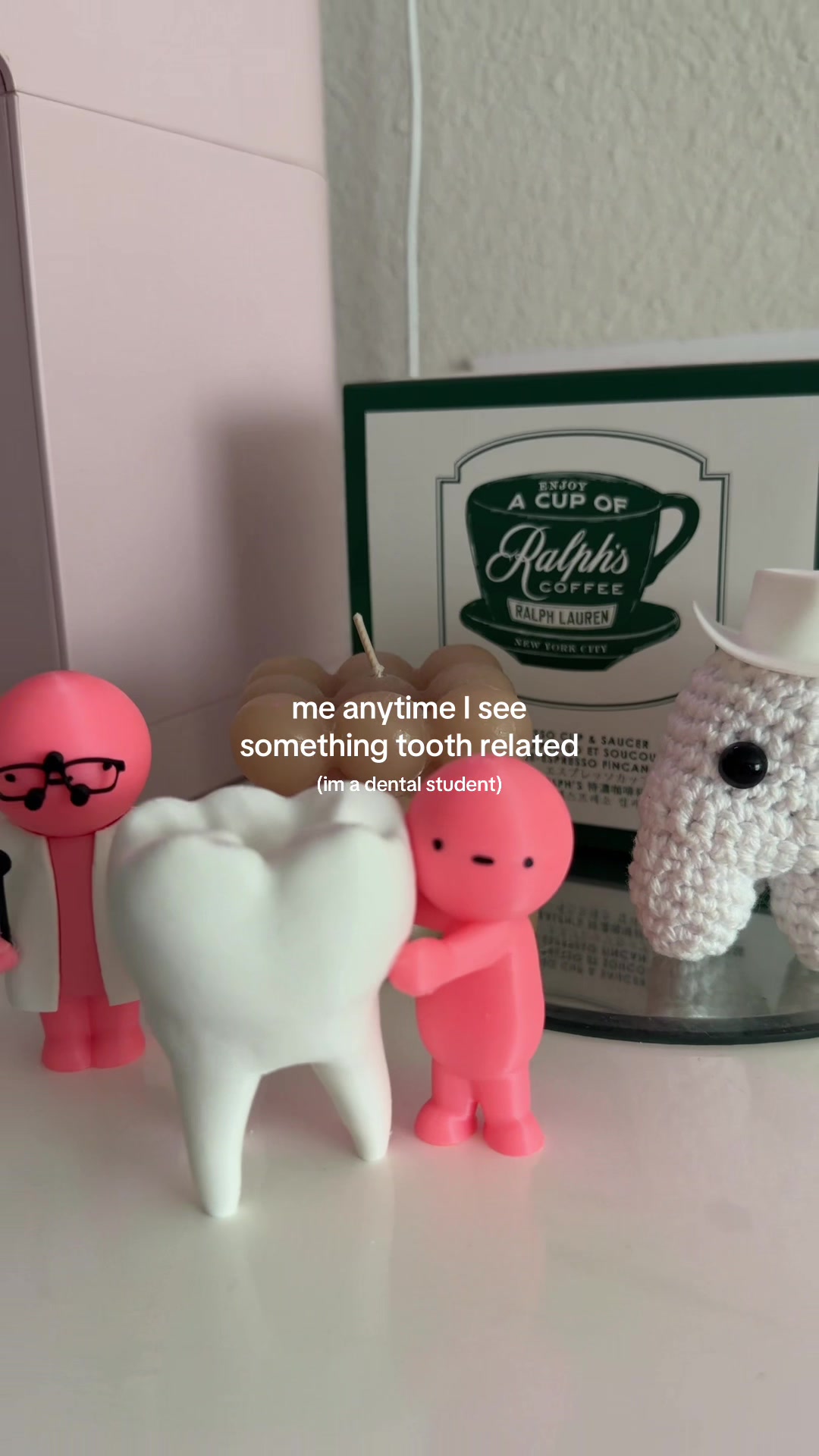 @Heydi | Dental Student