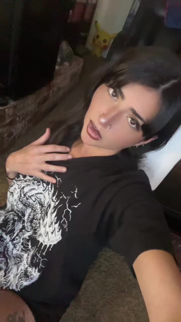 @MiaQueefah🩸