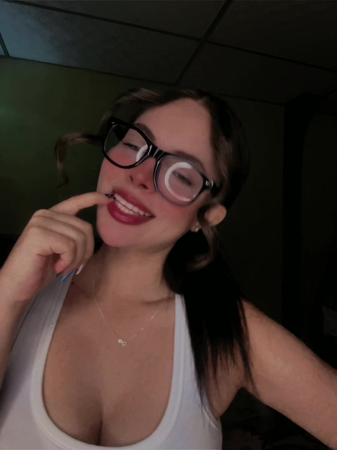 @Kathrose🥀🦁