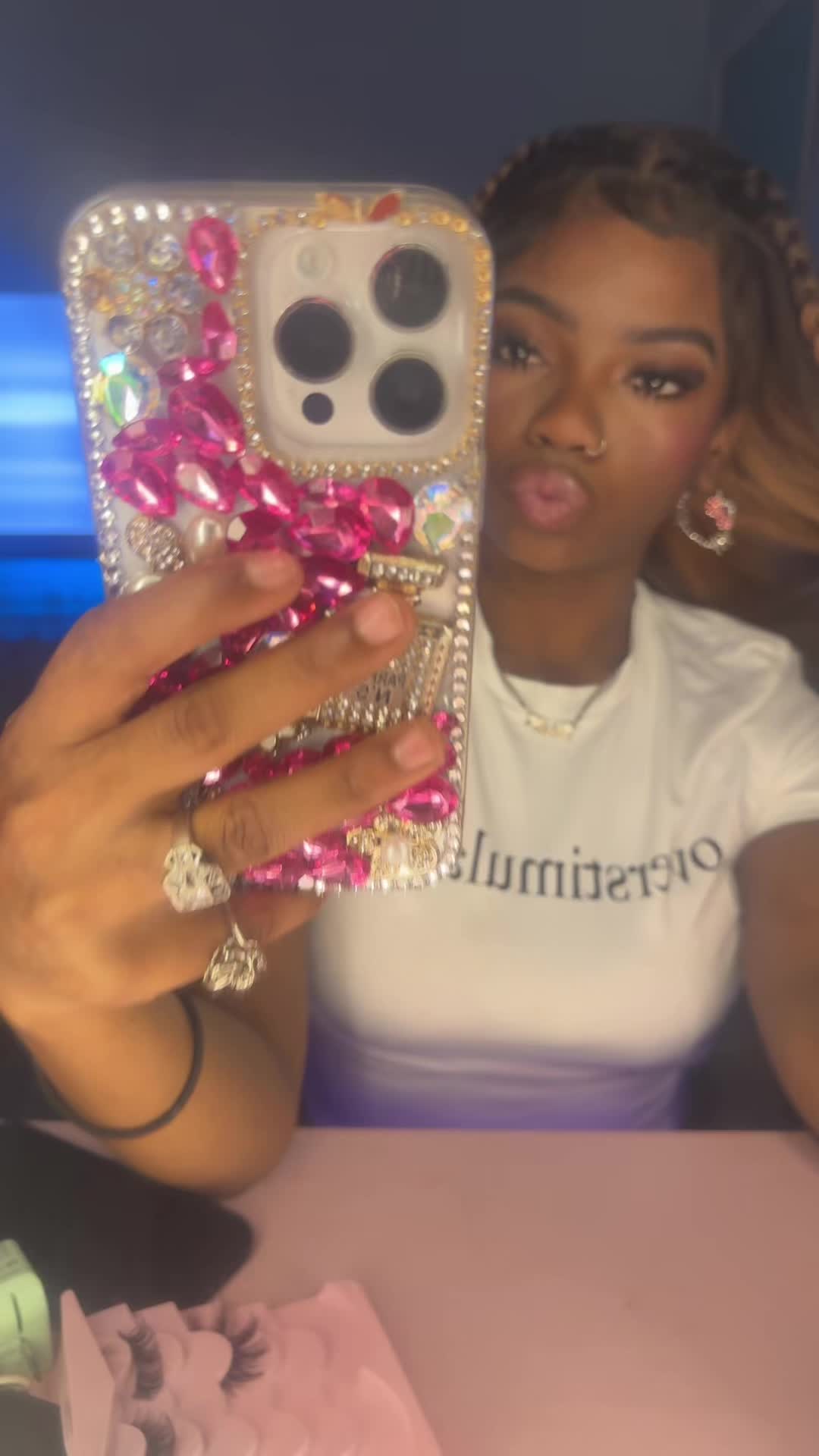 @sostunna