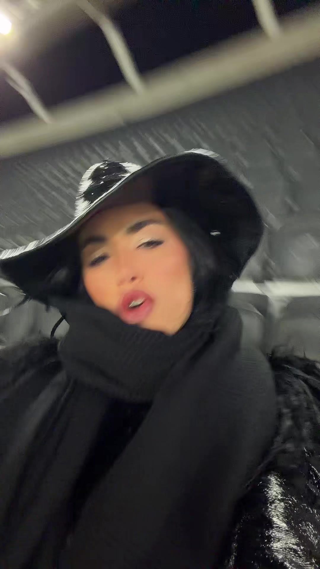 @LALI