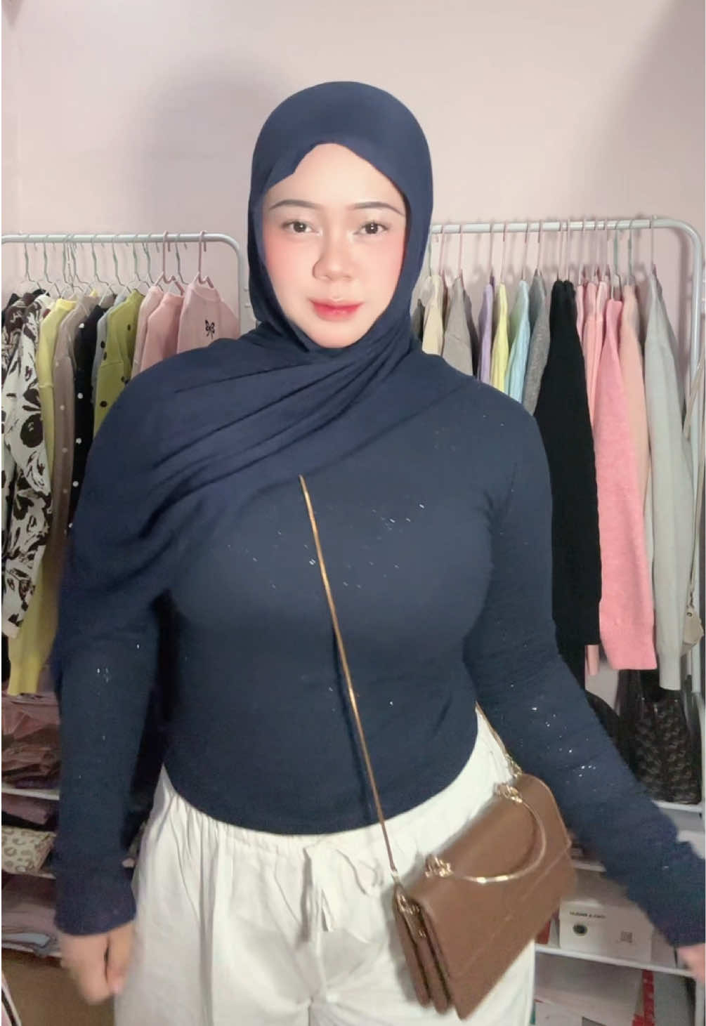 @ig: dyah.viikaa