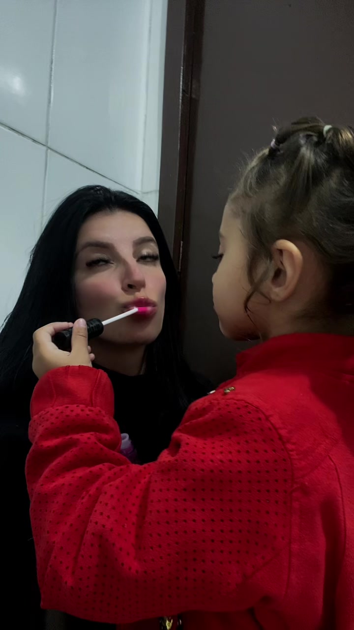 @Viviane Anselmo 🦒