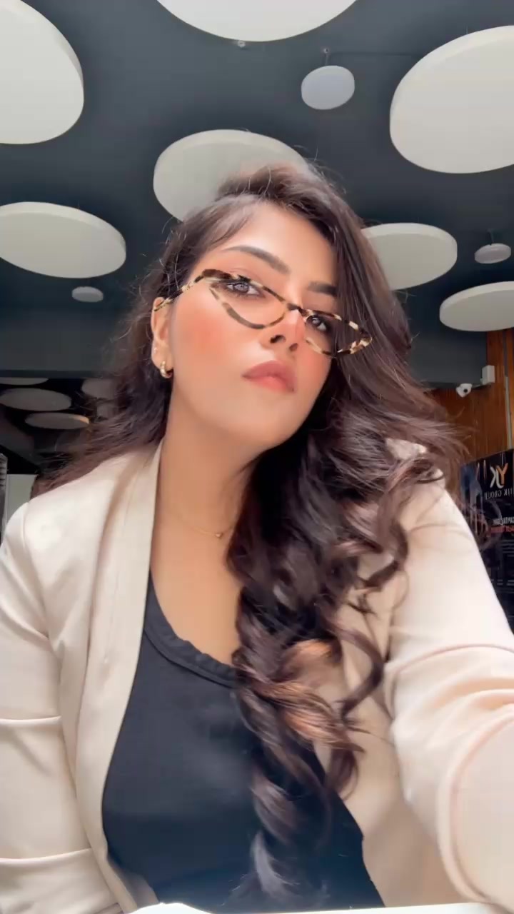 @Hiffi🇵🇰(804)