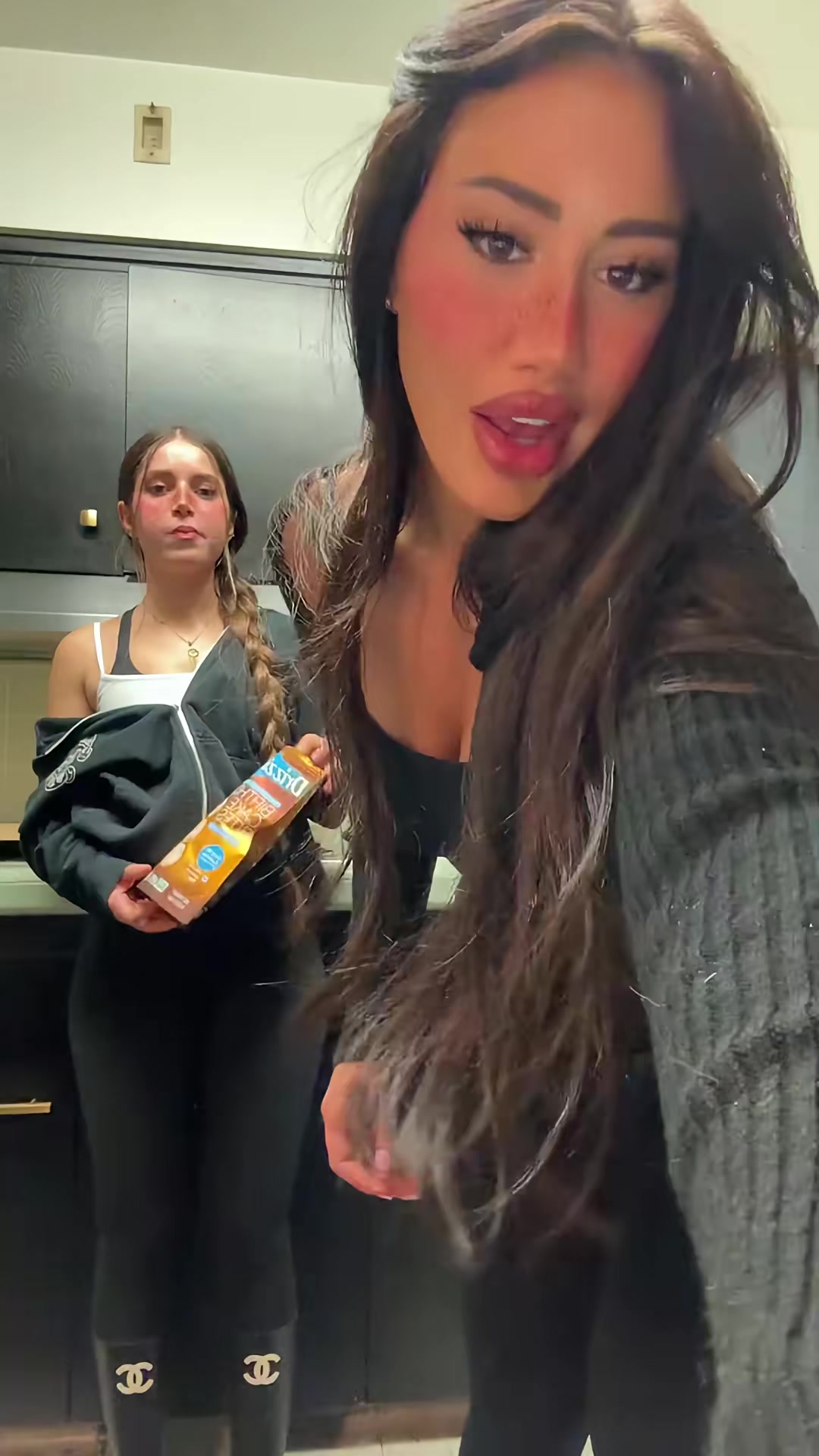 @hotgirls