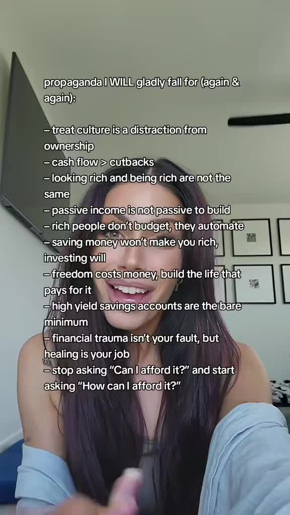 @Nicole Victoria | Money Coach