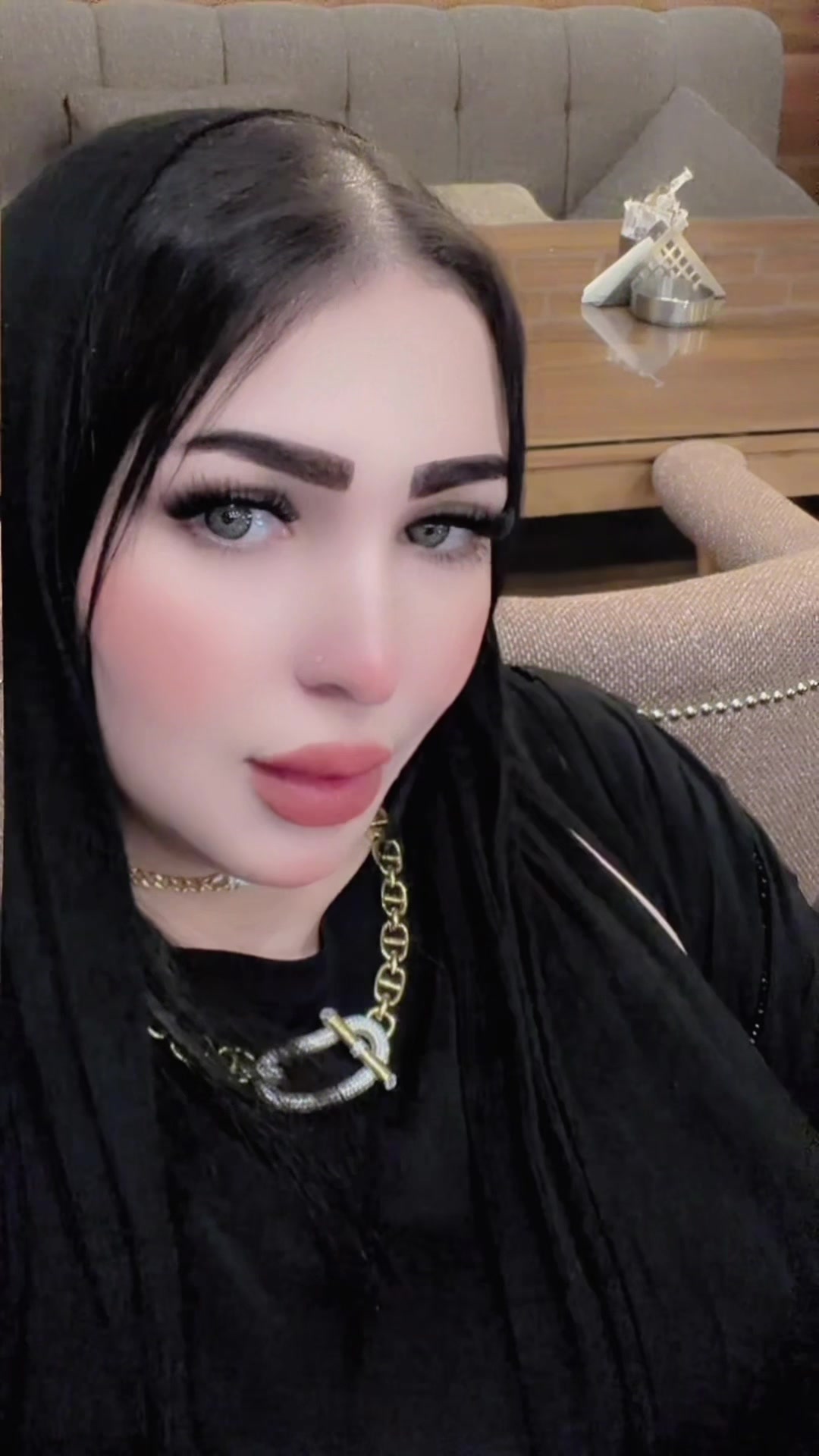 @ملكة الخليج اية الجبروني