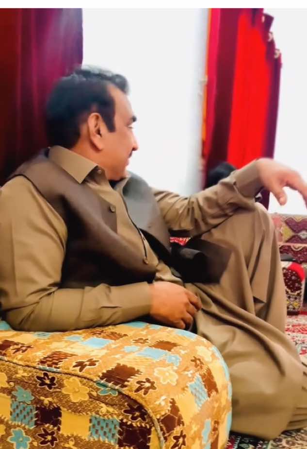 @👑اعوان زادہ👑