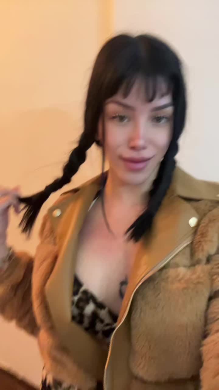 @Valentina Bravo