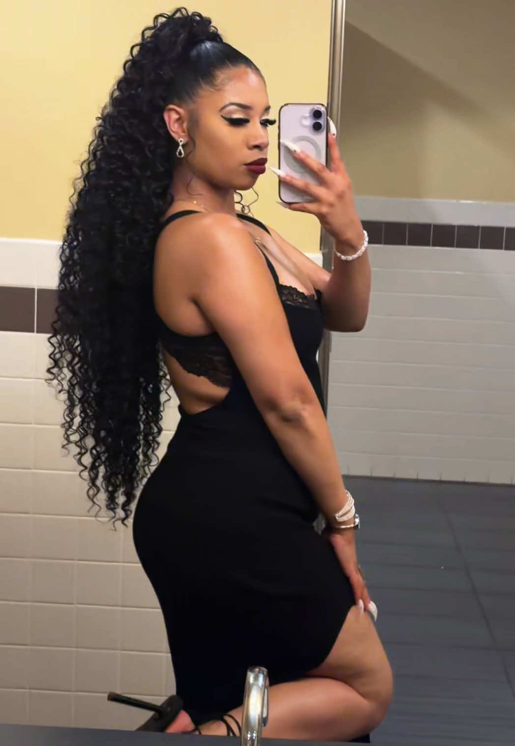 @Diamond Monique✨