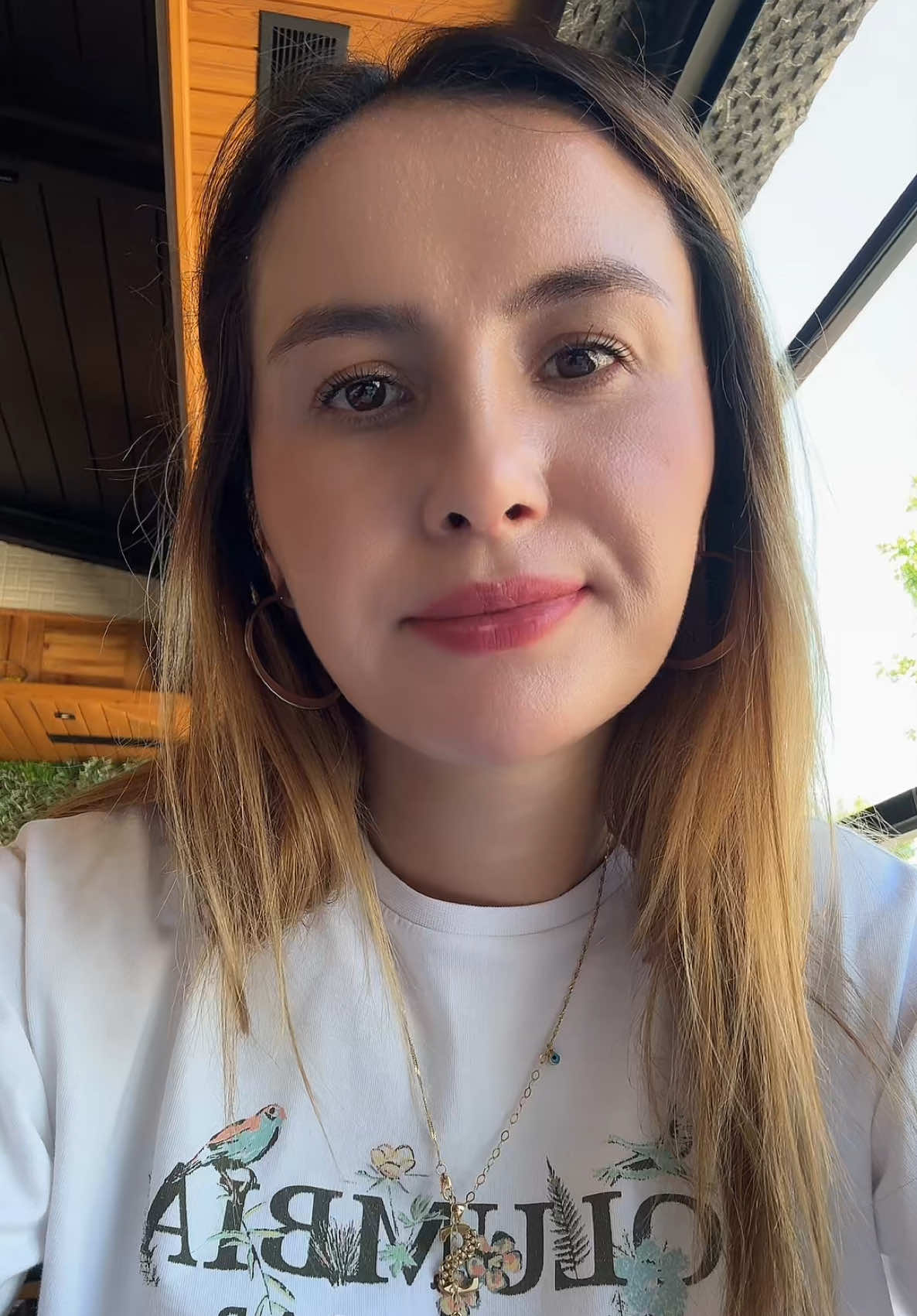 @&Ouml;zge Akca