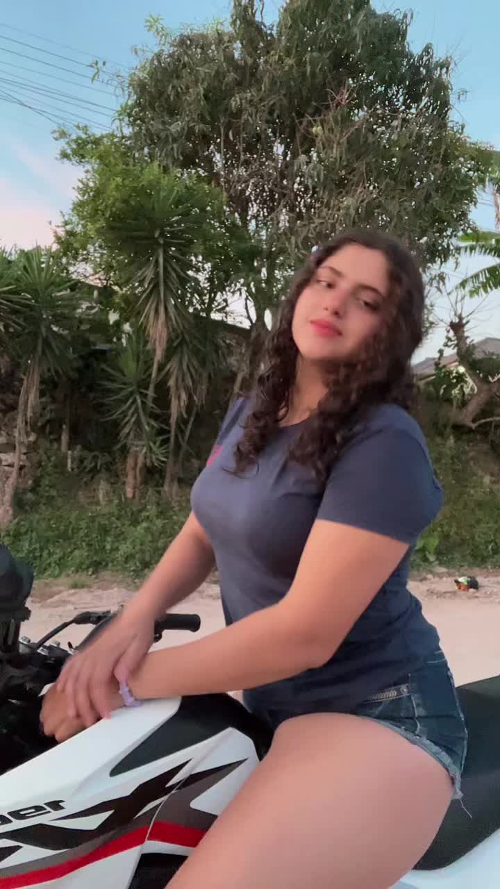 @KARINACM