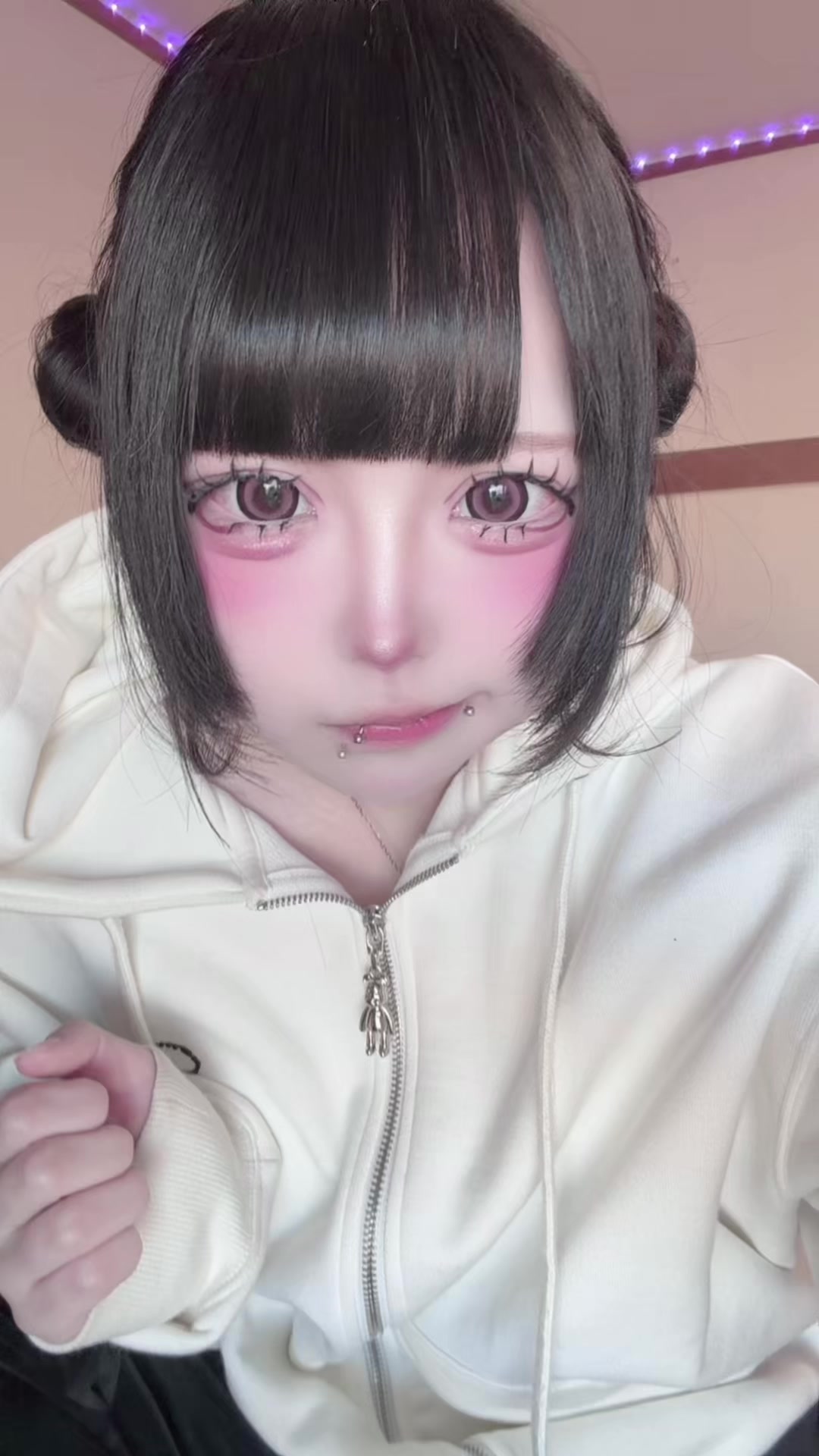 @きる