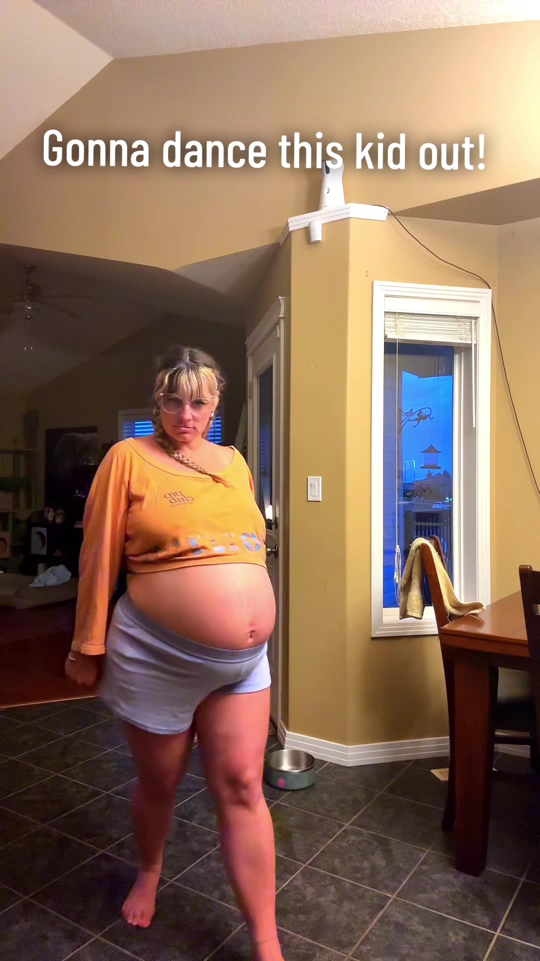 @Momstar