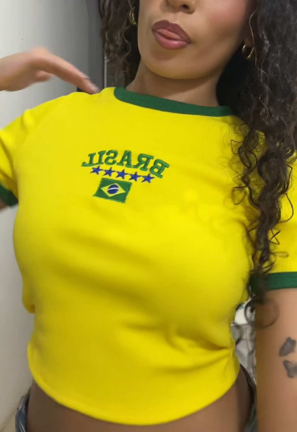 @neelam🧸