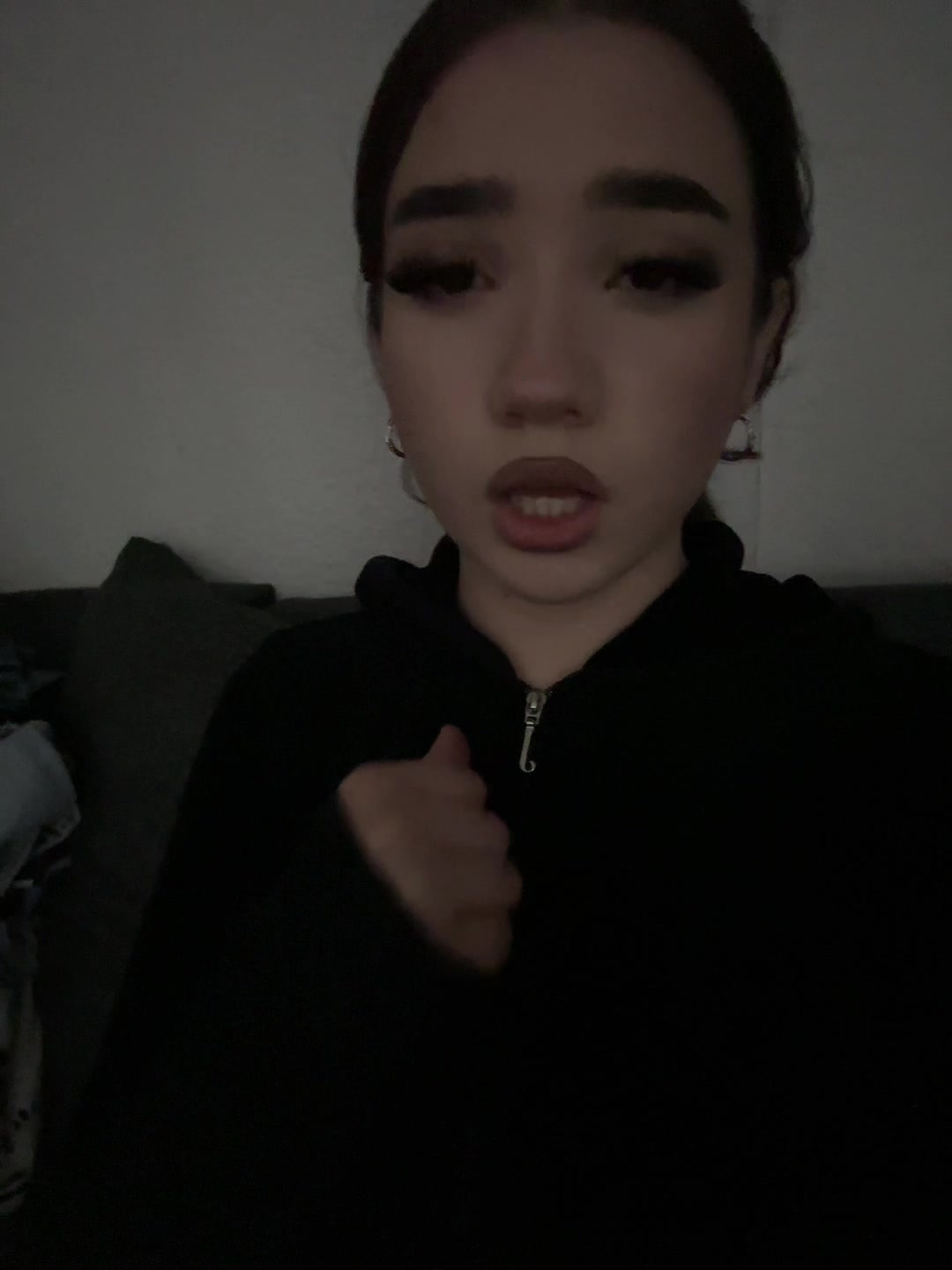 @emicamacho__