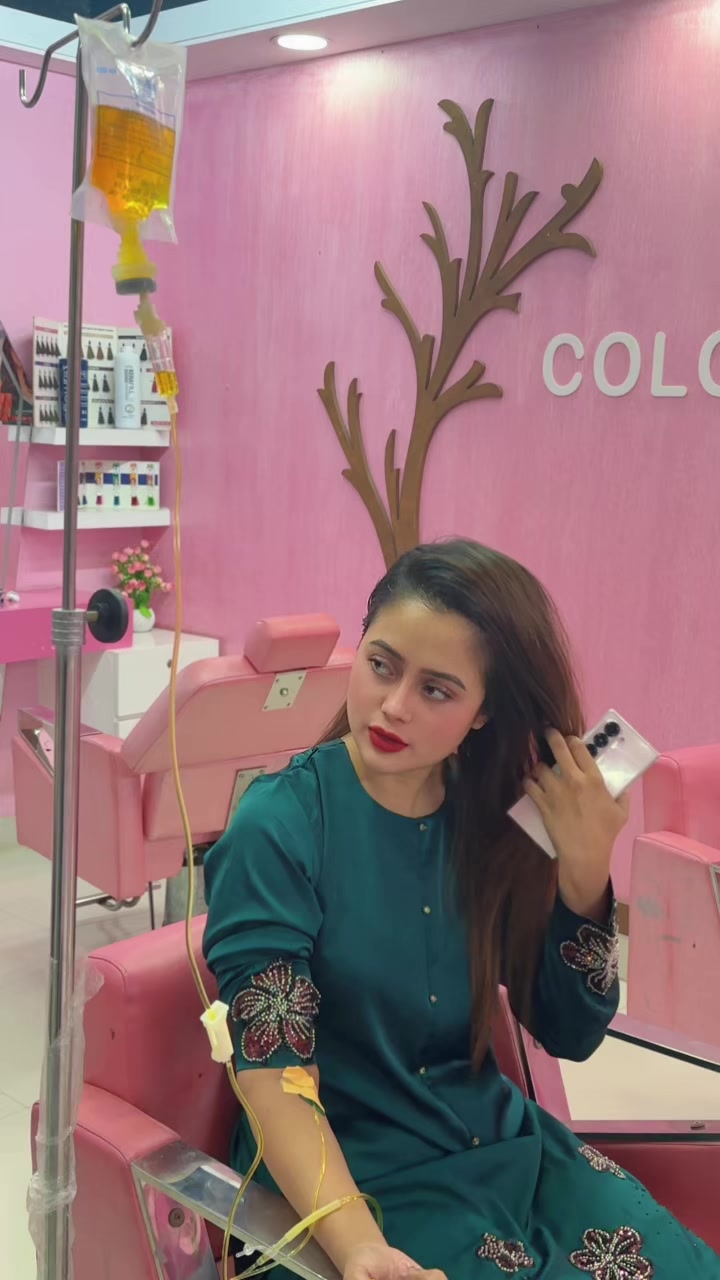 @Colors World