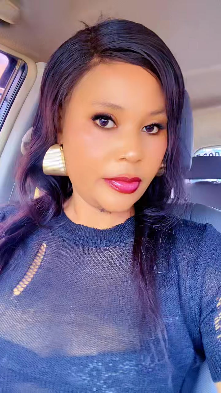@LIPs and lips body care ๐