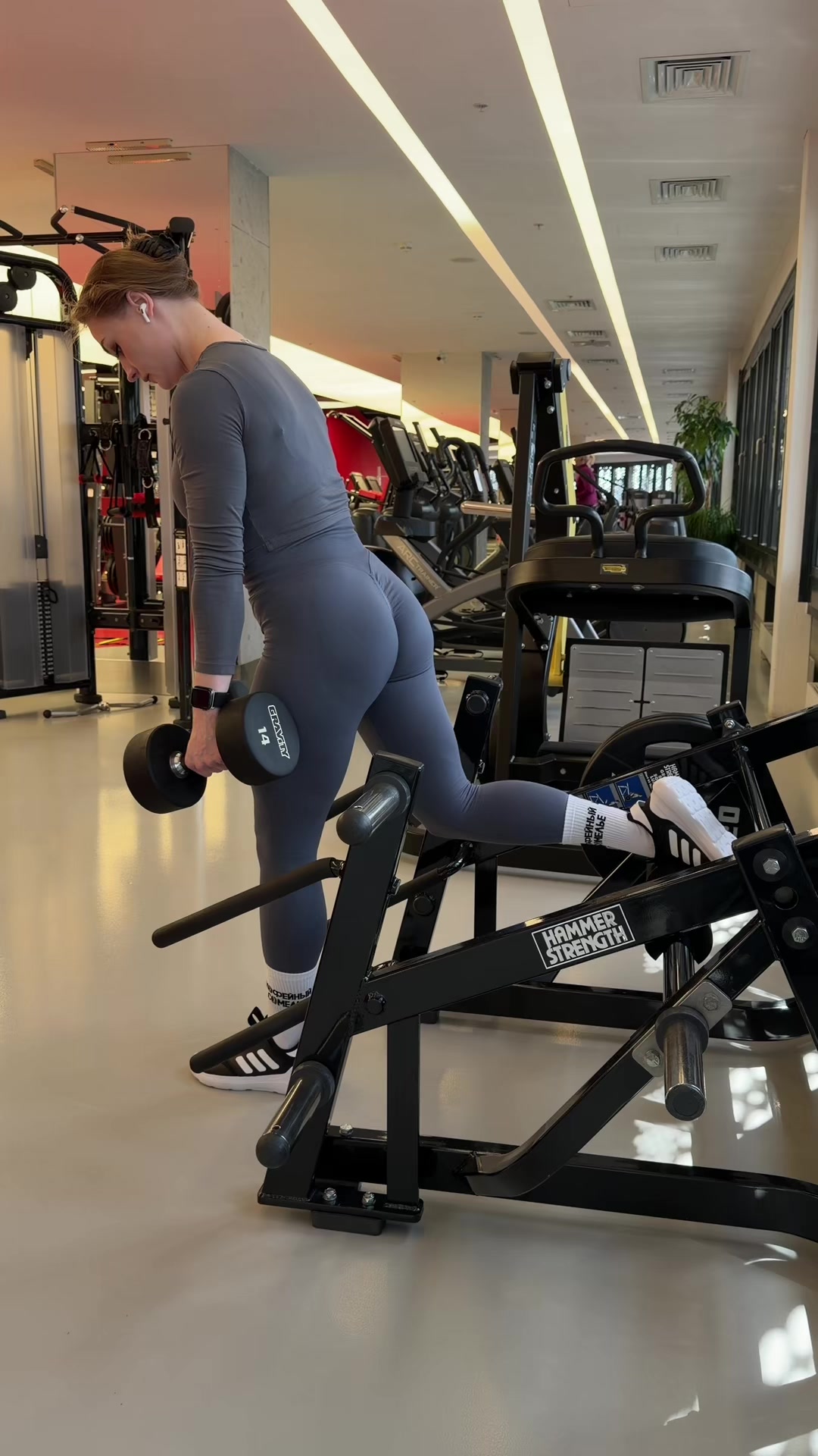 @booty trainer