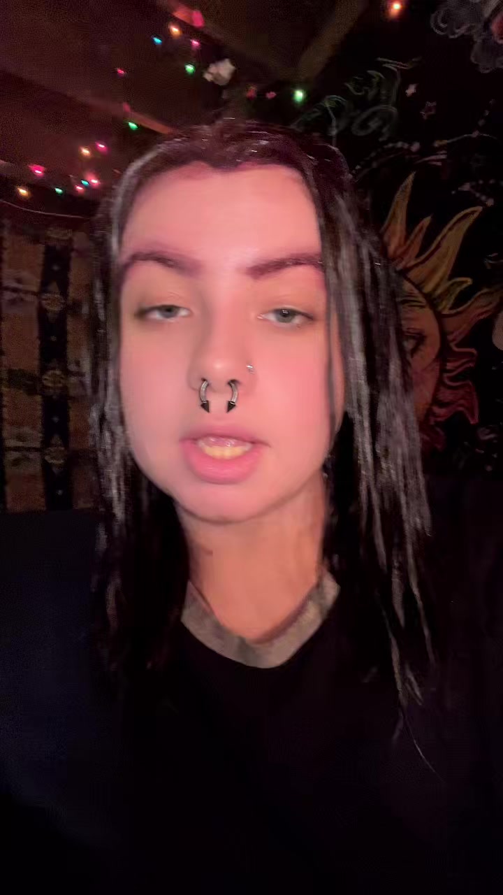 @Ash<3