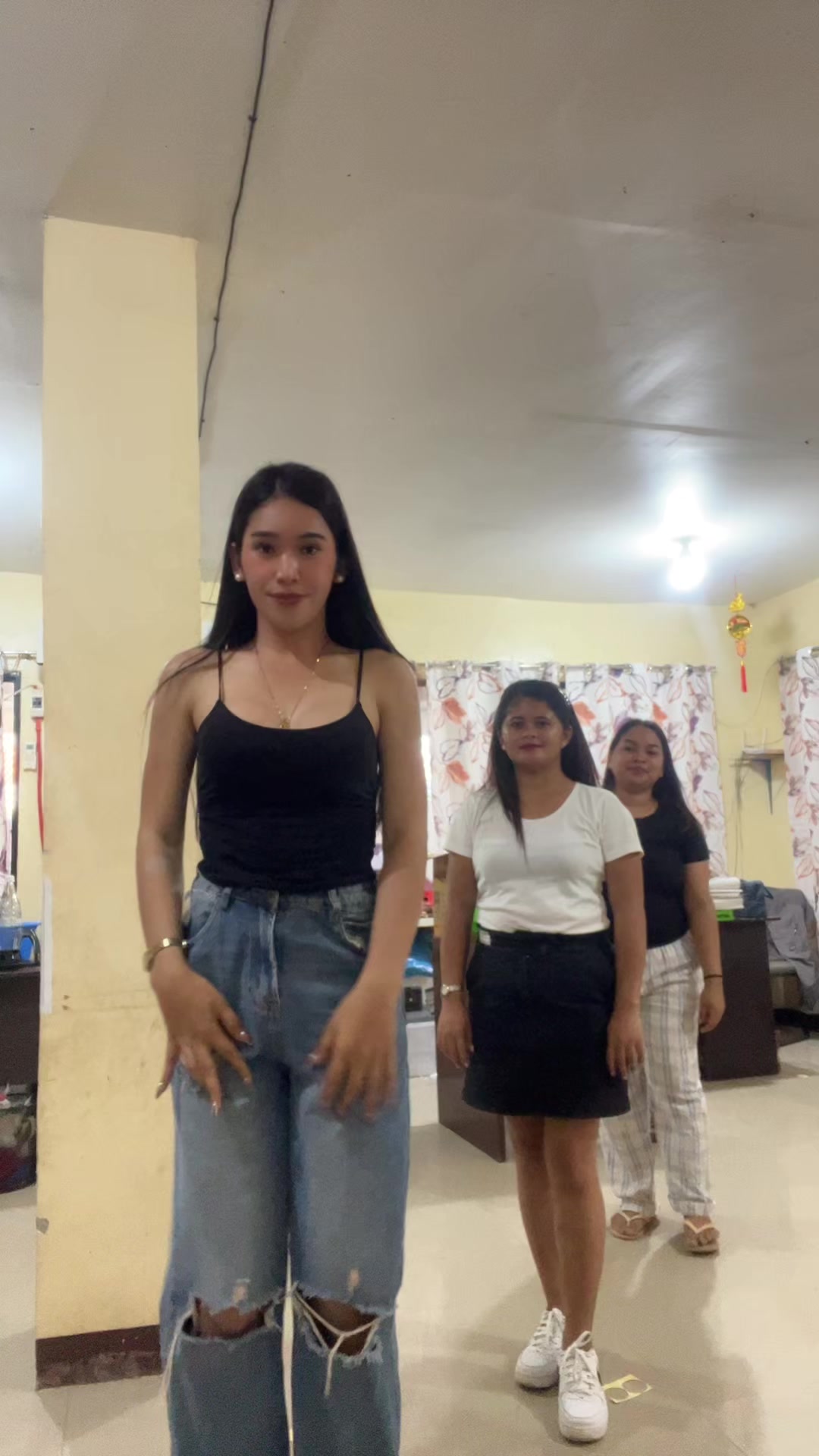 @Via Maureen