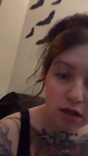 @Emily 🦇