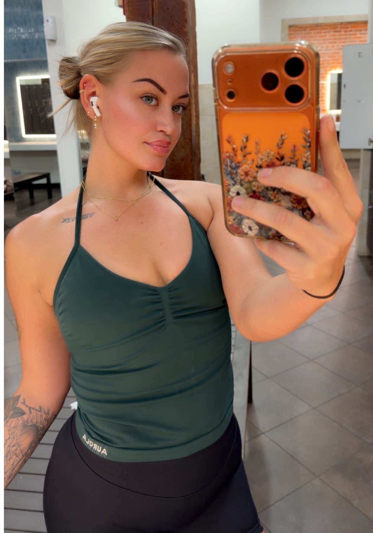 @kirsten.nicole ✿