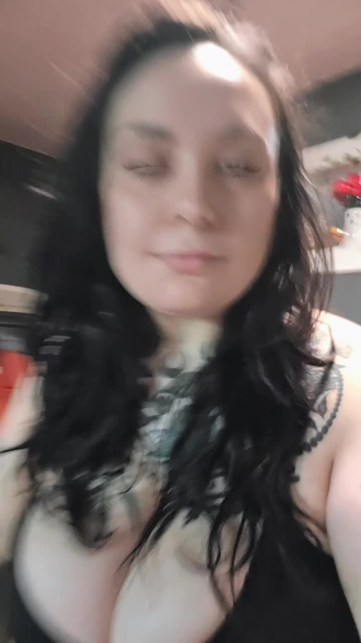 @Scarlett ❤️🔥🎱⛓️