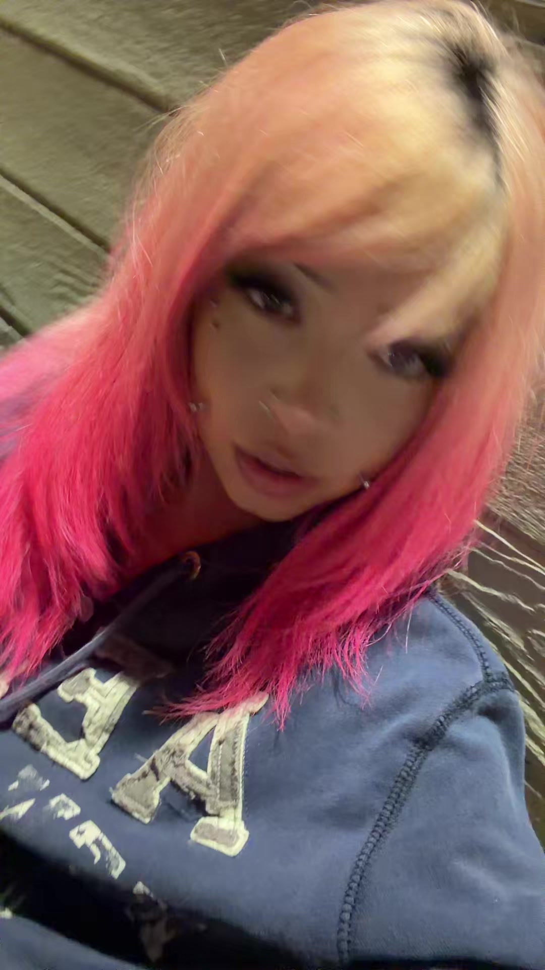 @sofi8_