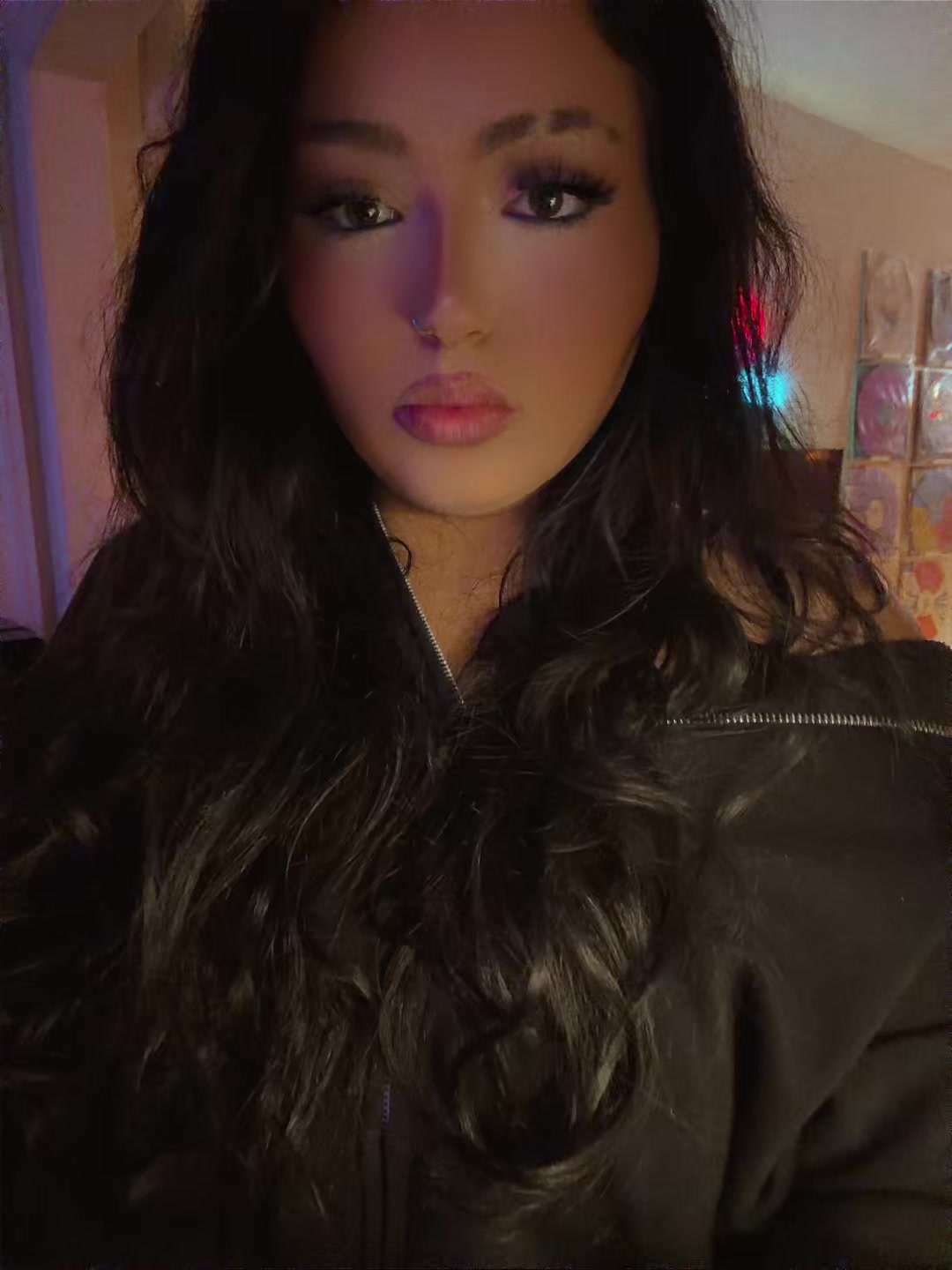 @️