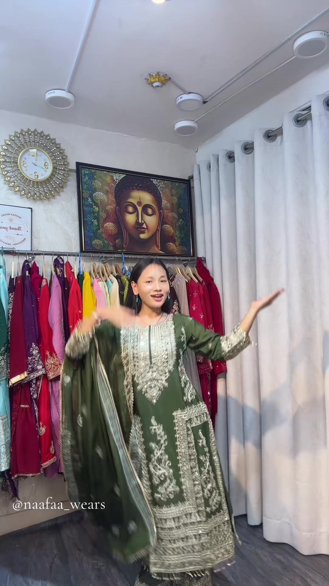 @NAAFAA CLOTHING STORE