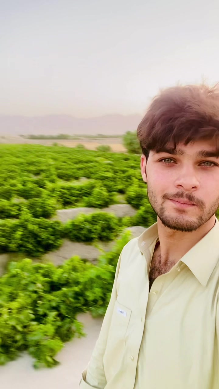 @AGHA JANi
