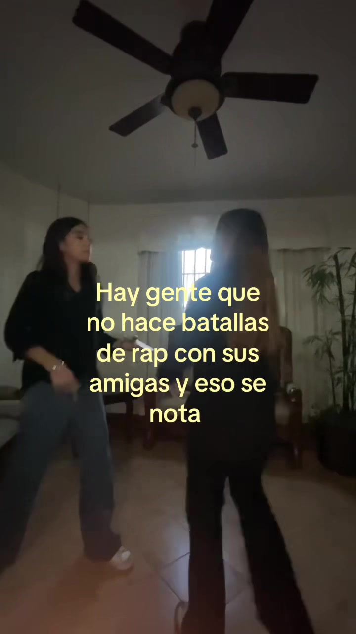 @Leilany M