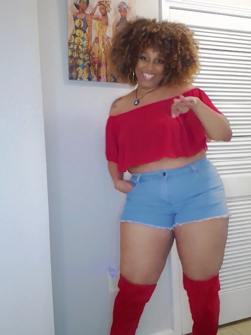 @NatashaPecanPie