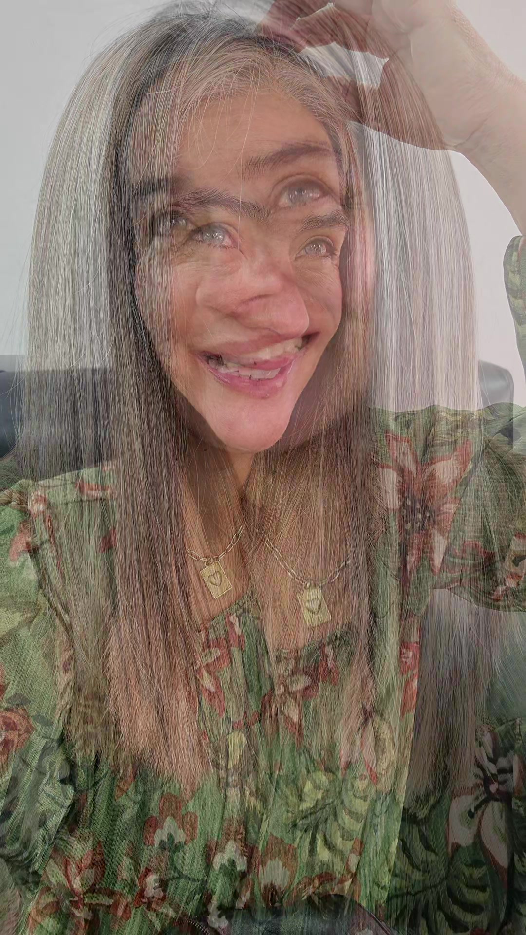 @Solange