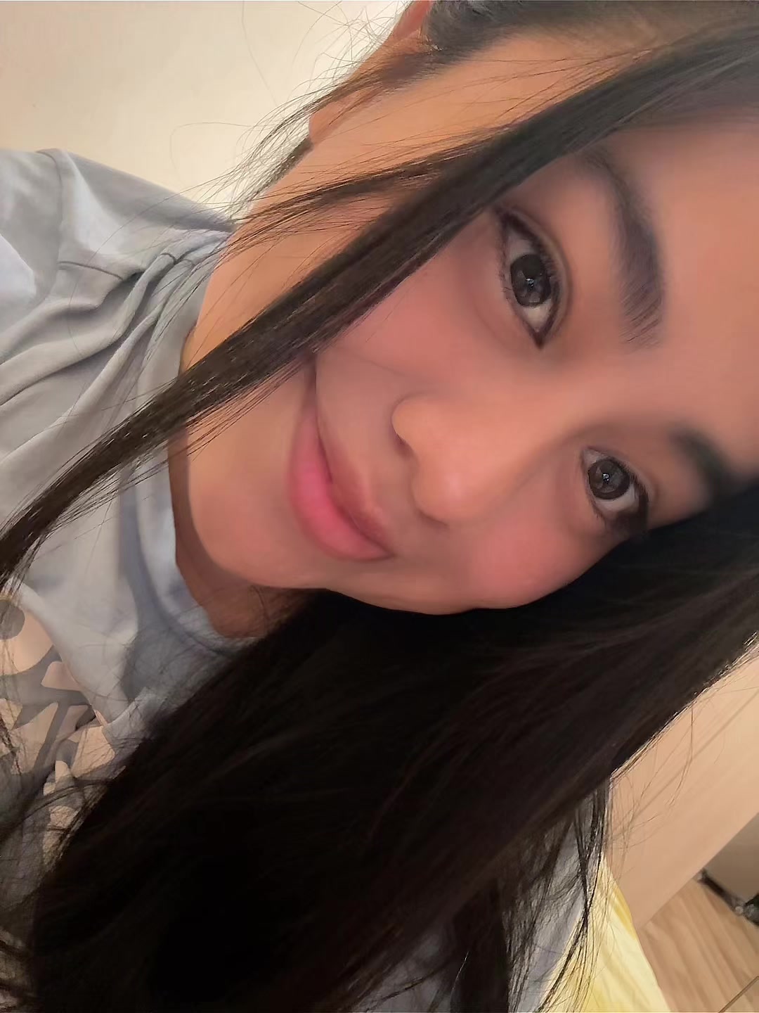 @Hilda🖤🌻