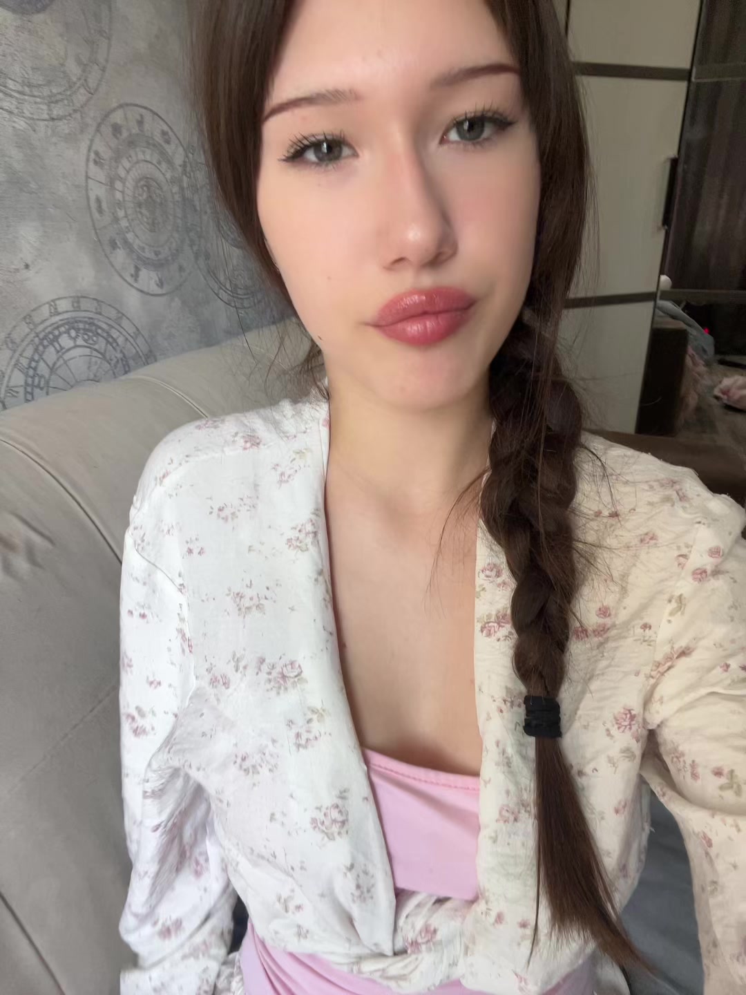 @kikiii