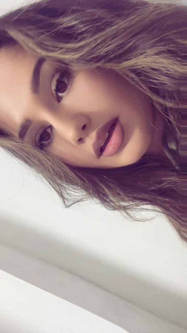 @Lena🌸