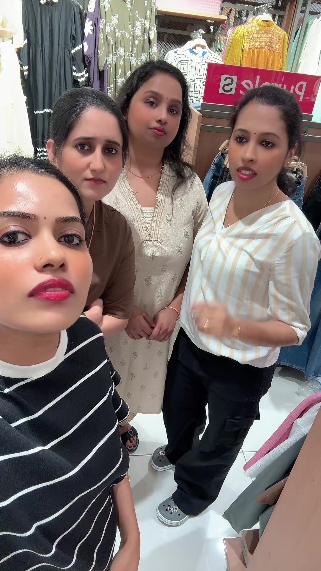 @me... shivani 🦋