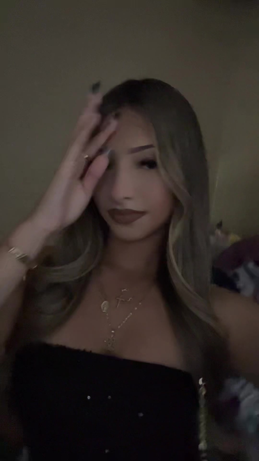 @𝒜 ᥫ᭡