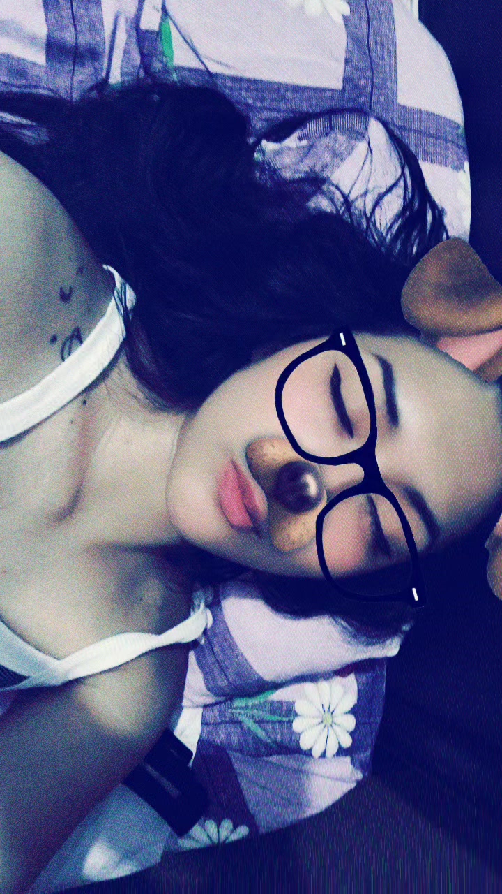 @yaretzi